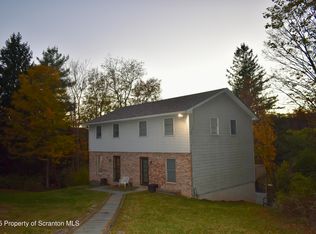 105-107 Garney St, Dalton, PA 18414