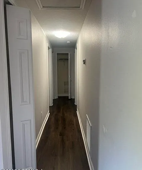 610 SW Nightingale St — Photo 7