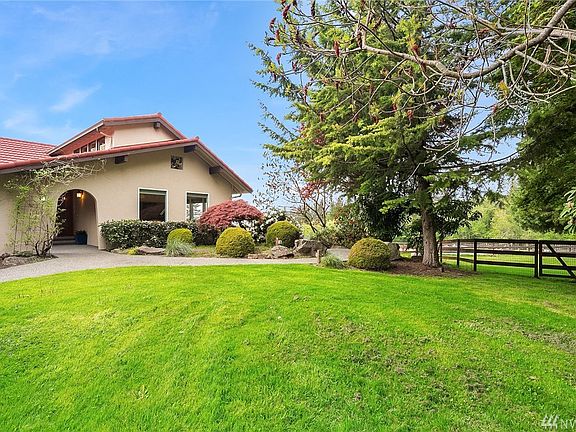 The home's inviting entry courtyard.
