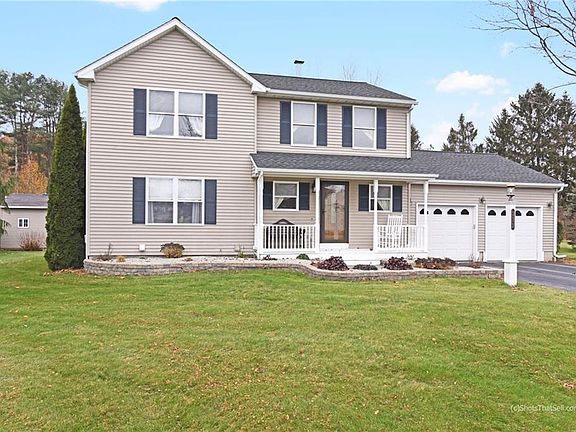 2nd image of 112 Hidden Lake Dr