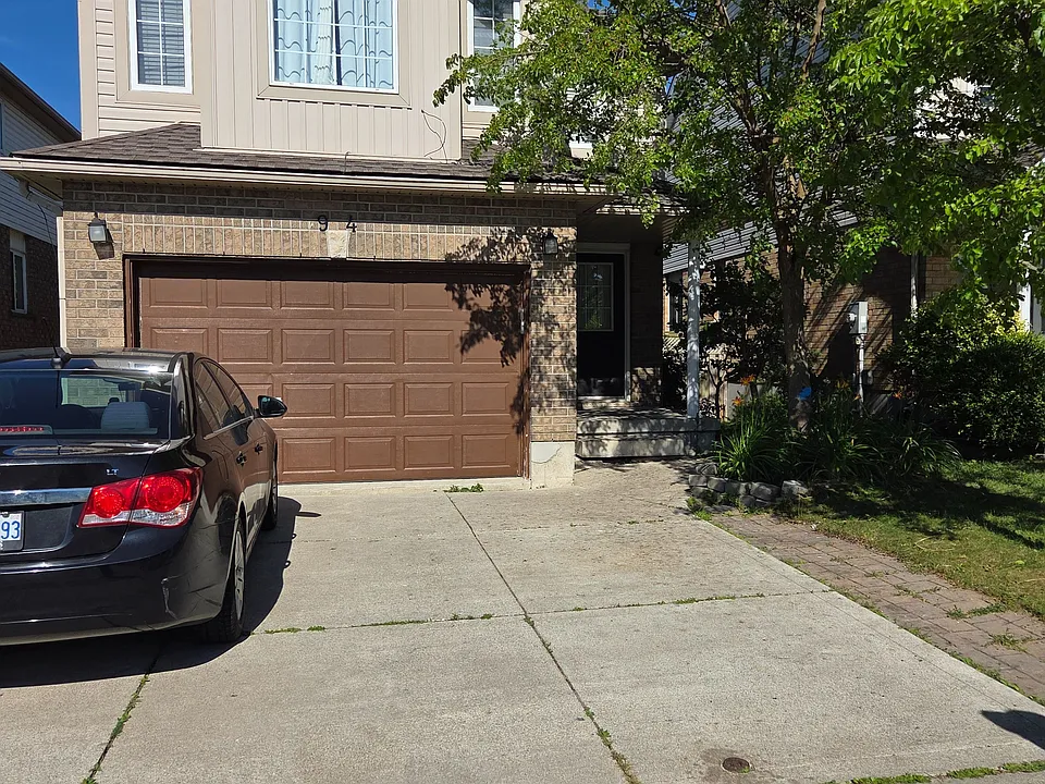 904 Copper Leaf Cres