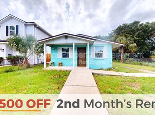 216 9th St S, Jacksonville Beach, FL 32250
