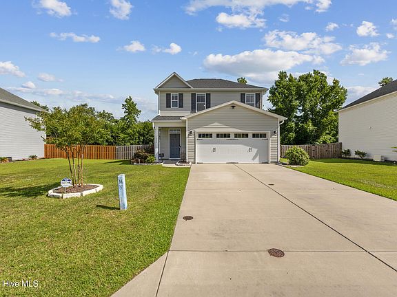 2nd image of 554 Avendale Drive