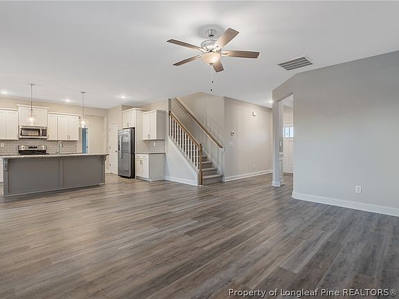 5th image of 509 Amusement Dr #179