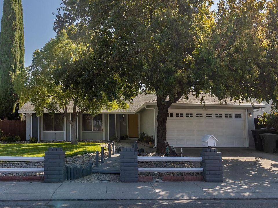 1st image of 1470 McDermott Dr