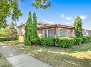 8255 W Agatite Ave, Norridge, IL 60706