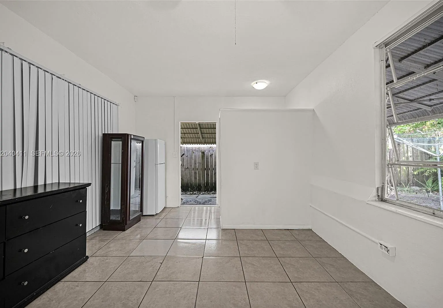 Oakland Estates 4th Sec — Photo 1