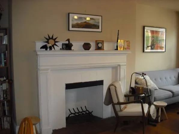 7 Newport Rd APT 2, Cambridge, MA 02140