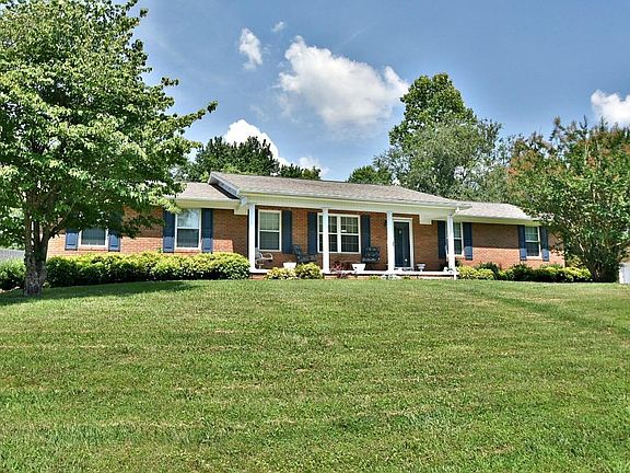 3rd image of 7216 Arlie Dr