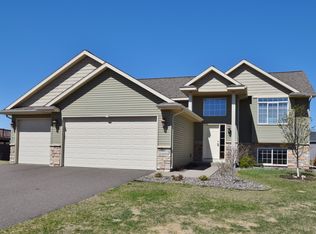 20483 Junegrass Dr, Big Lake, MN 55309