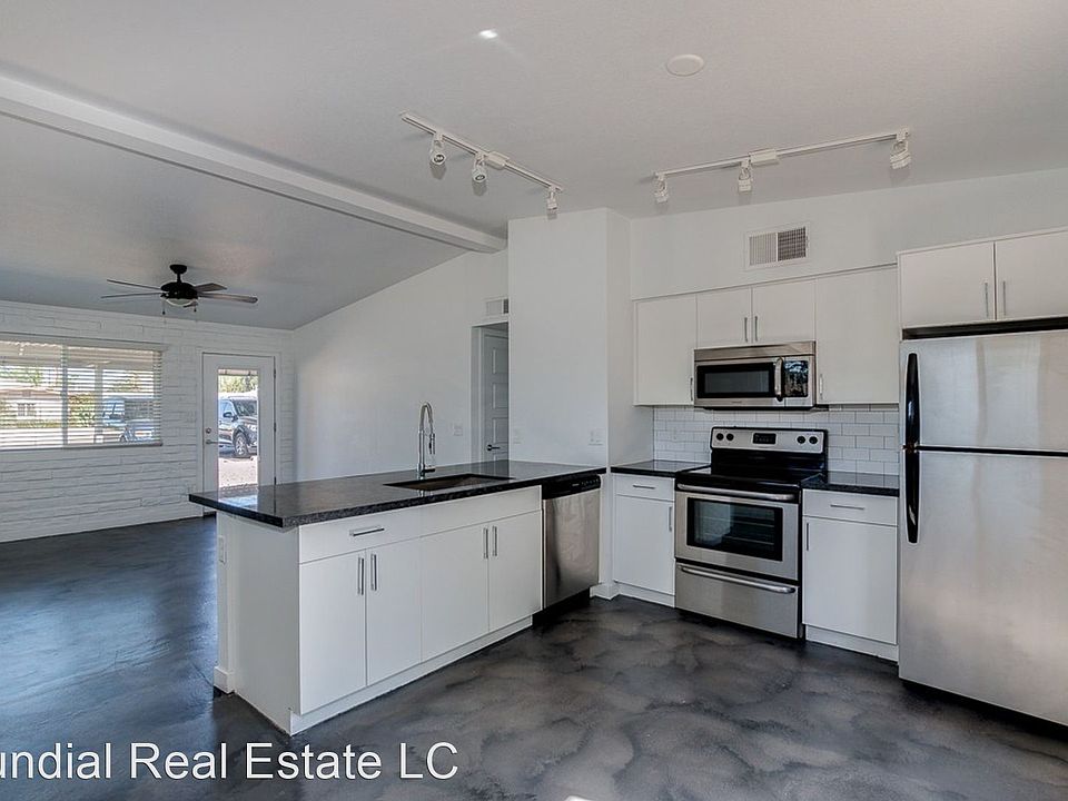 1st image of 2031 E Glenrosa Ave APT 1