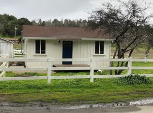 882 Larkin Valley Rd, Watsonville, CA 95076