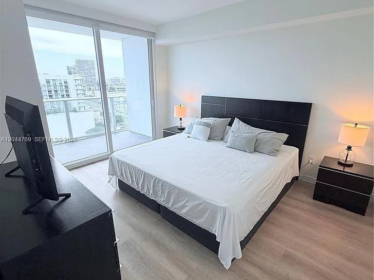 4250 Biscayne Blvd #1617 — Photo 11