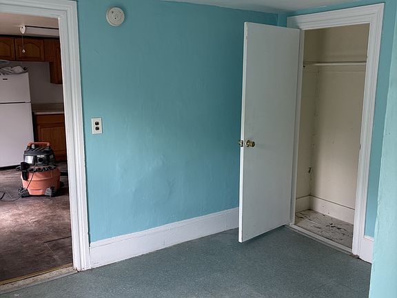 3rd image of 0 Wilson St #D