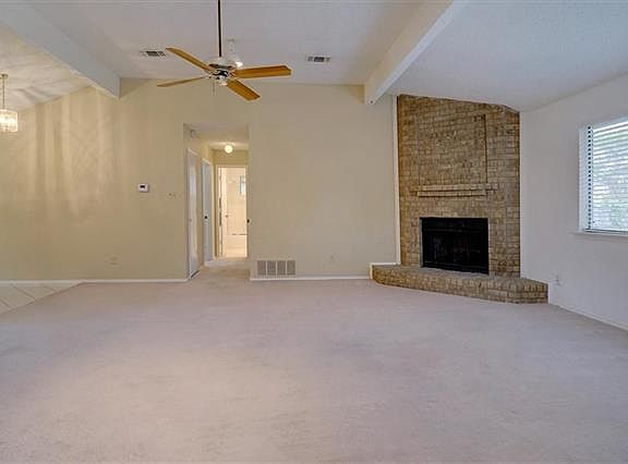 5th image of 932 Lemontree Dr