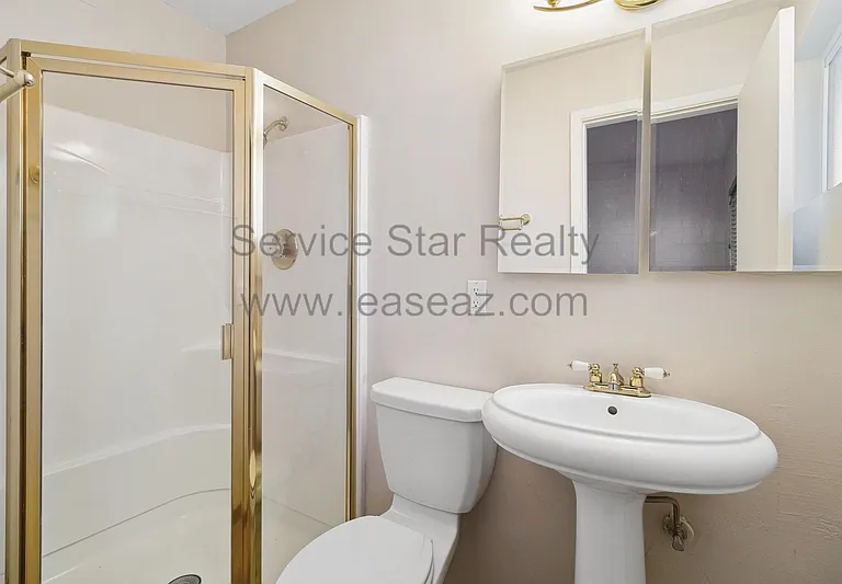 6804 E 2nd St #16 — Photo 10