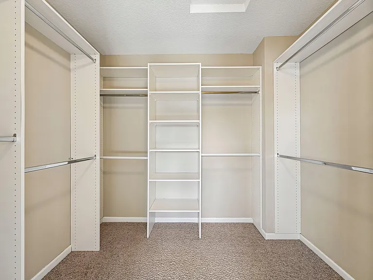 9519 Declaration Dr — Photo 29