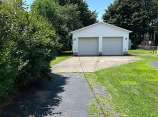 209 Jackson St, Olyphant, PA 18447