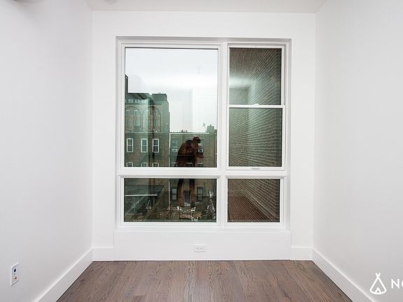 5th image of 254 E 28th St #2O