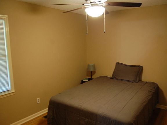 5th image of 212 Lupo Dr