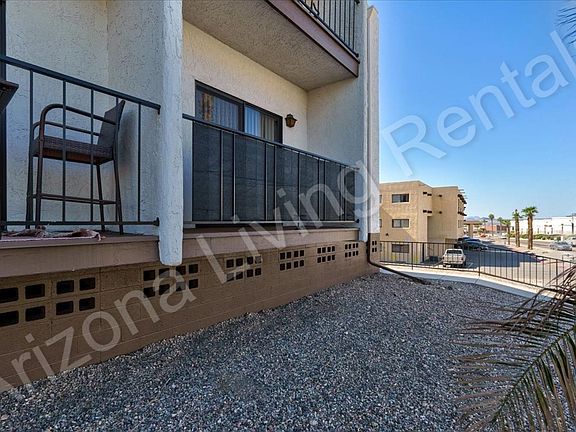 3rd image of 1850 Swanson Ave Unit A22