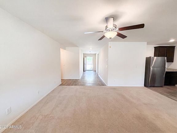 3rd image of 482 W WHITETAIL Drive