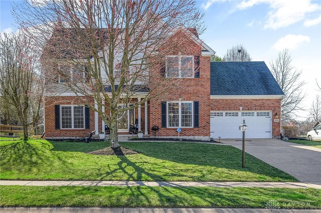 520 Brookside Dr photo 1