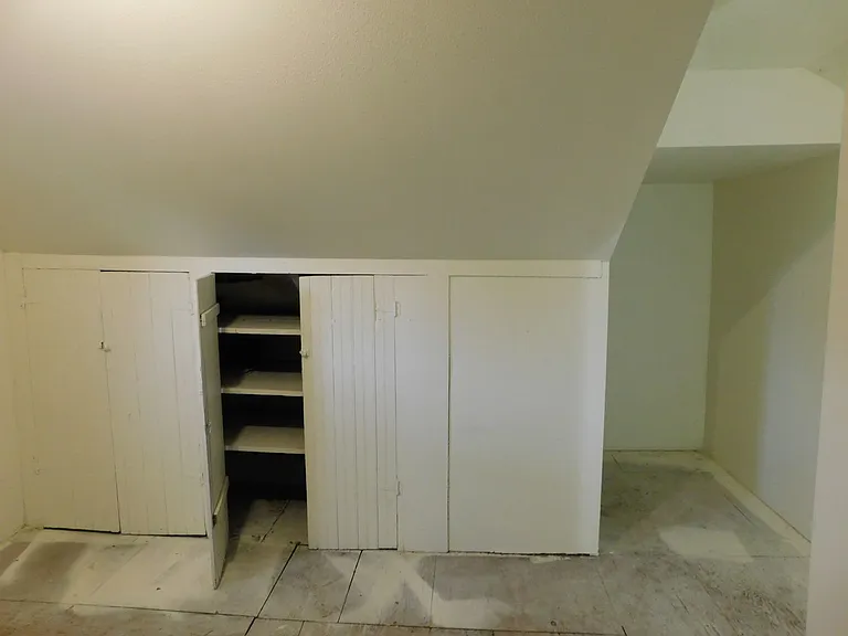 340 Goodyear St — Photo 8