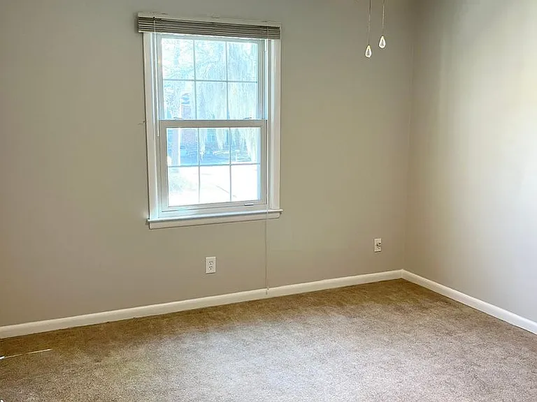455 Mall Blvd #69 — Photo 15