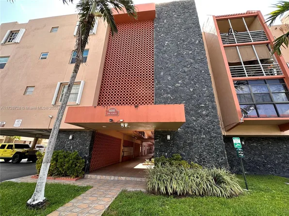 6095 W 19th Ave APT 320, Hialeah, FL 33012
