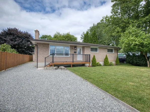 25 Rice Rd, Welland, ON L3C 2V4