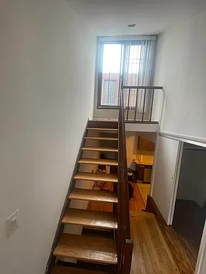 Rented by MOTION New York | media 6