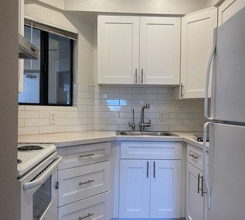 3rd image of 330 N Rural Dr APT 205