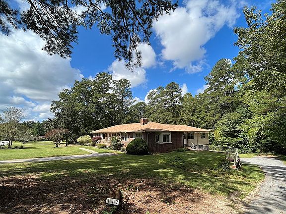 Lower driveway entrance