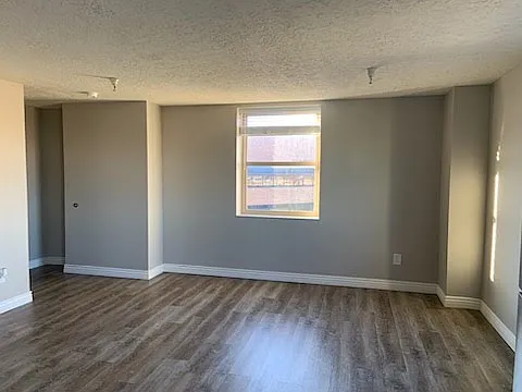 The Bigelow Apartments — Photo 71