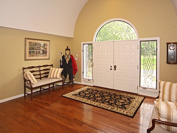 3rd image of 4533 Windledge Cir