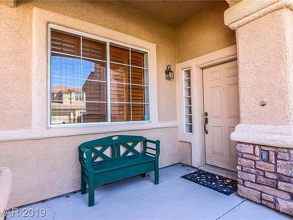 4th image of 5821 Magini Ave