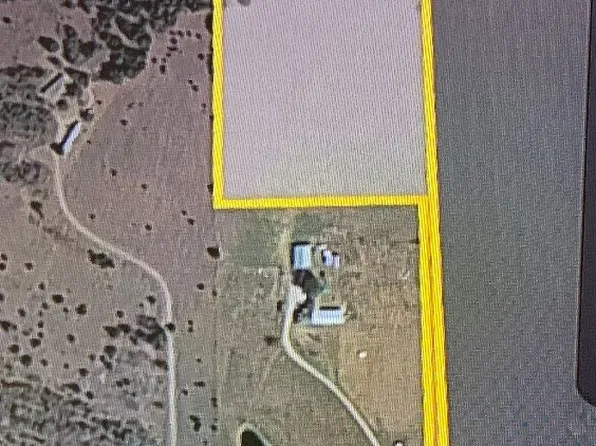 1667 Hamrock Rd, Italy, TX 76651