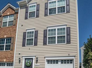 10215 Osage Dr, Fredericksburg, VA 22408
