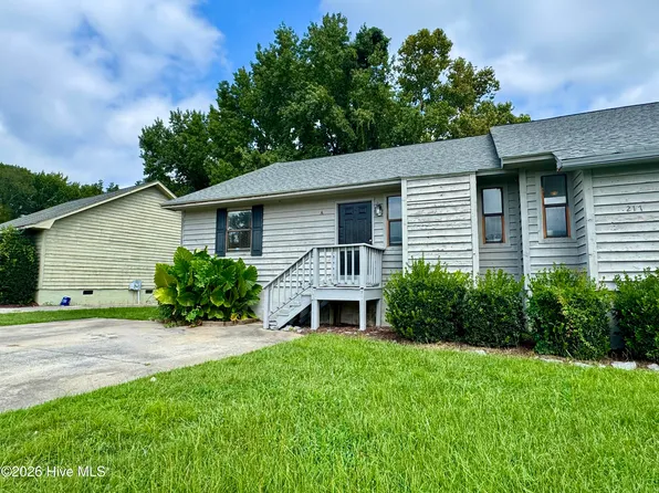217 Wyndham Cir #A, Greenville, NC 27858