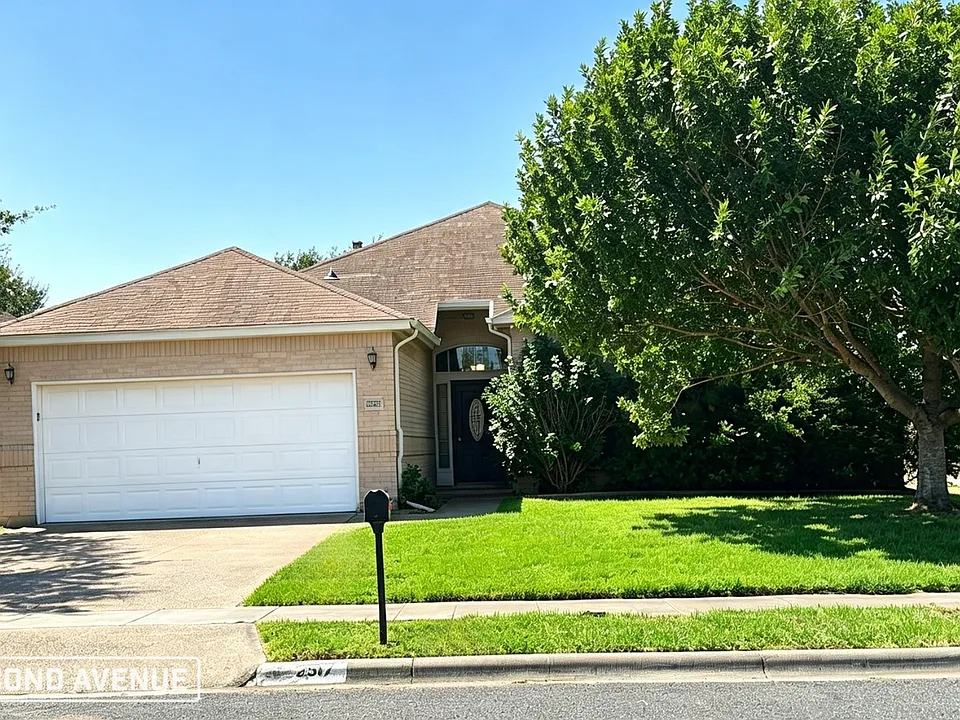 2517 Windhollow Dr