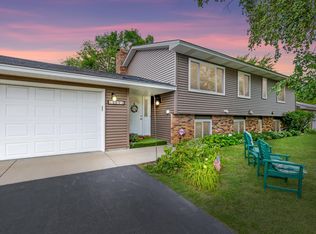4001 Peridot Path, Eagan, MN 55122