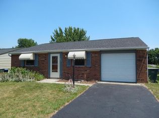 1652 Bluhm Rd, Columbus, OH 43223