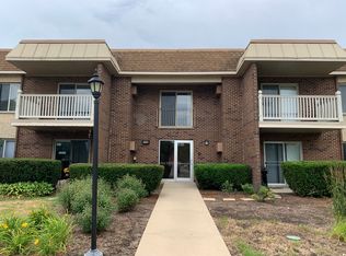 1515 E Churchill Dr UNIT 105, Palatine, IL