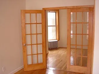 Rented by Warren T Real Estate Corp.