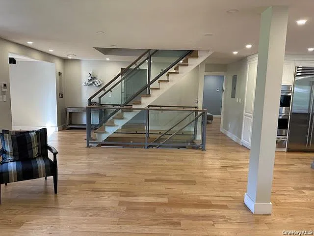 120 Longfellow Rd — Photo 7