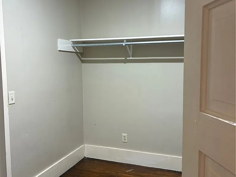 113 Walton St #C — Photo 10