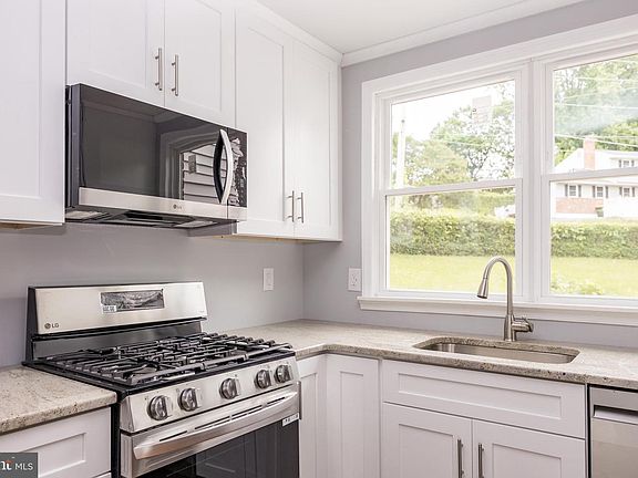 5th image of 29 Beekman Rd