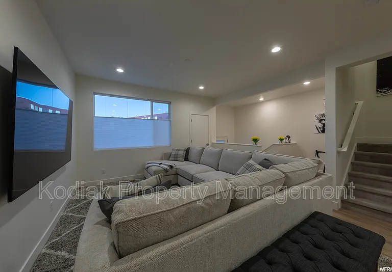 1541 E Talo Ct — Photo 17