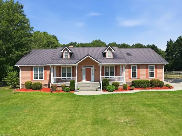 4650 State Highway 801, Woodleaf, NC 27054